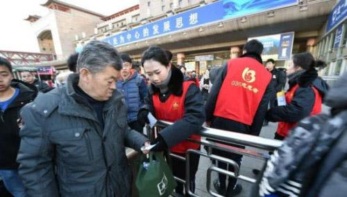 春運(yùn)刮起科技狂潮 VR導(dǎo)航助您回家之路