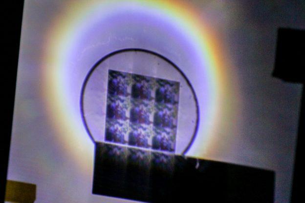更明亮、更便宜的全息投影即將無所不在