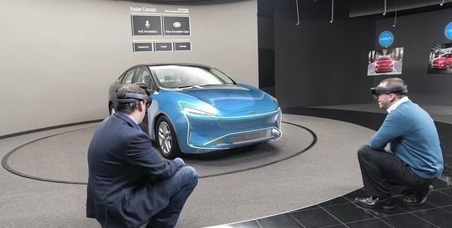 應用AR技術(shù)福特采用HoloLens造車