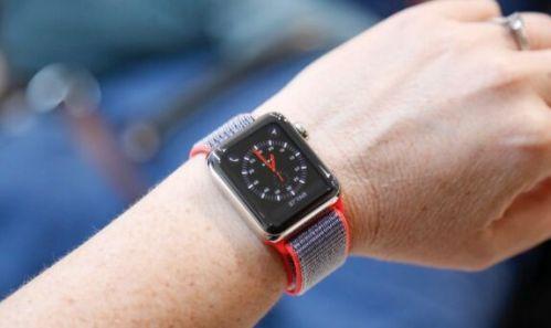 Apple Watch 3被曝出故障：通過Siri詢問當天天氣會死機