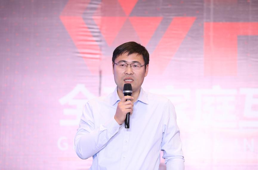 暴風(fēng)AI電視霍剛：家庭AI助手，讓智能生活更美好！