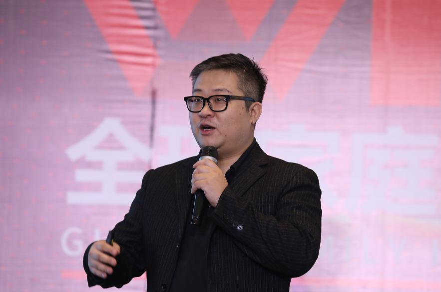學(xué)而思輕課：讓客廳成為互聯(lián)網(wǎng)家庭教室