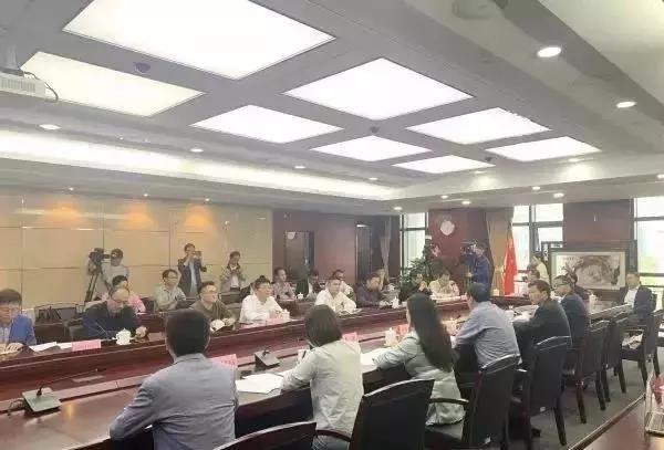 夏普：正根據(jù)消協(xié)要求對(duì)開(kāi)機(jī)廣告整改進(jìn)行開(kāi)發(fā)評(píng)估